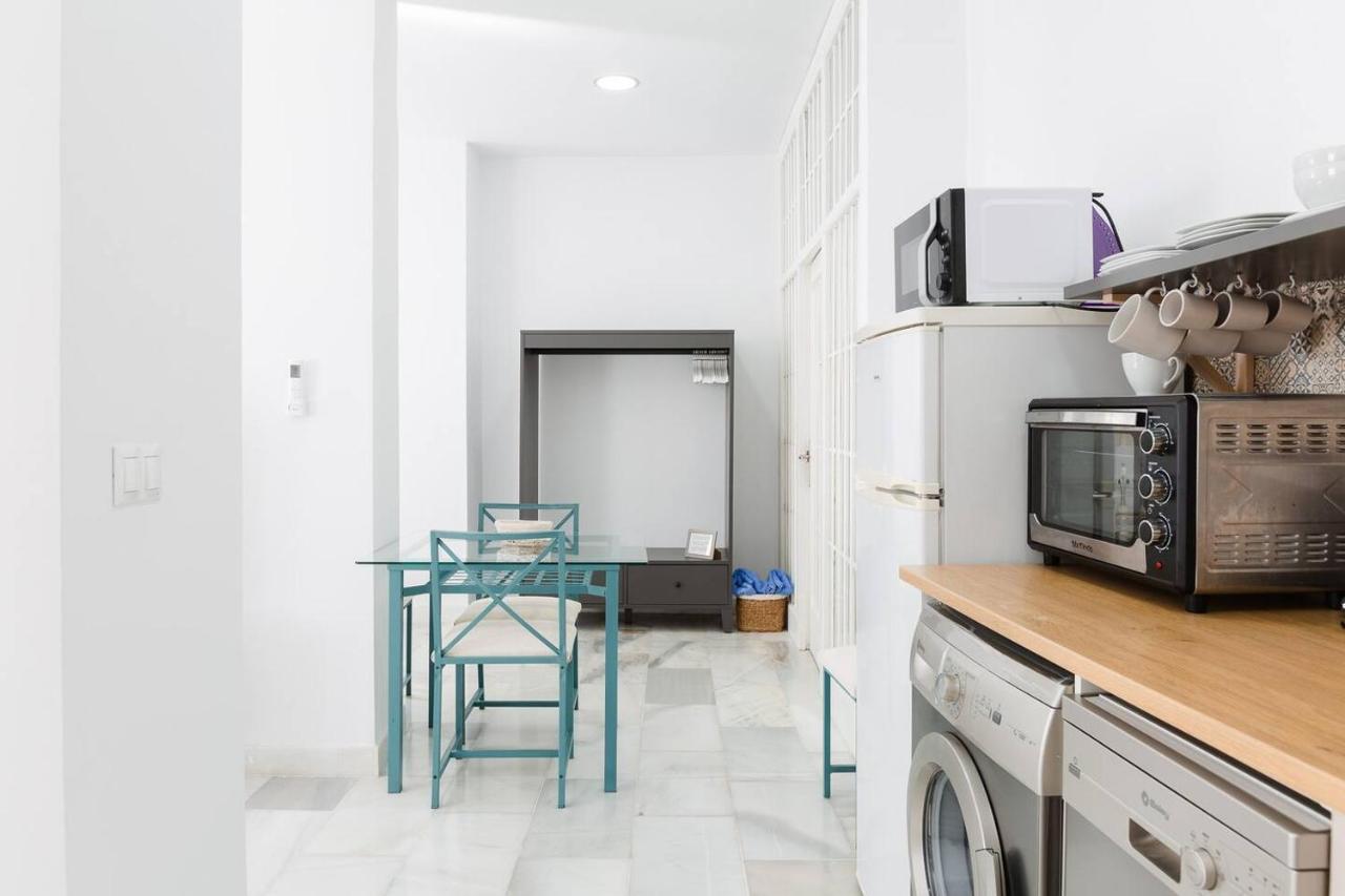 Loft En Primera Linea Del Paseo Maritimo Μάλαγα Εξωτερικό φωτογραφία