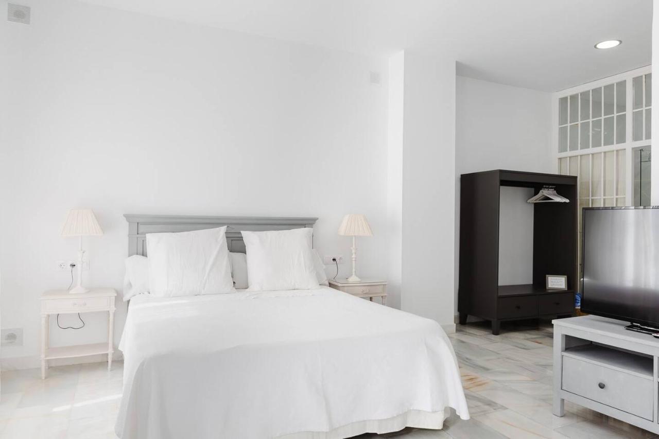 Loft En Primera Linea Del Paseo Maritimo Μάλαγα Εξωτερικό φωτογραφία