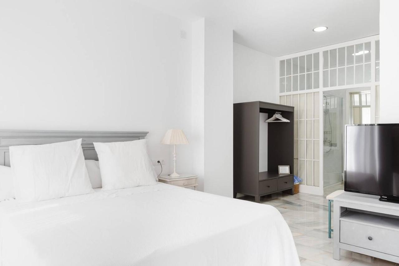 Loft En Primera Linea Del Paseo Maritimo Μάλαγα Εξωτερικό φωτογραφία